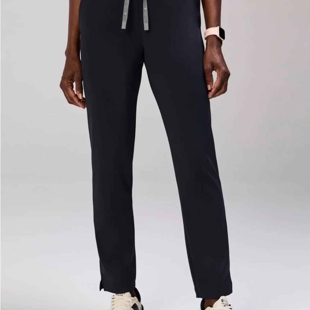 Figs FORMx Tena Tapered Scrub Pants-NAVY-Large